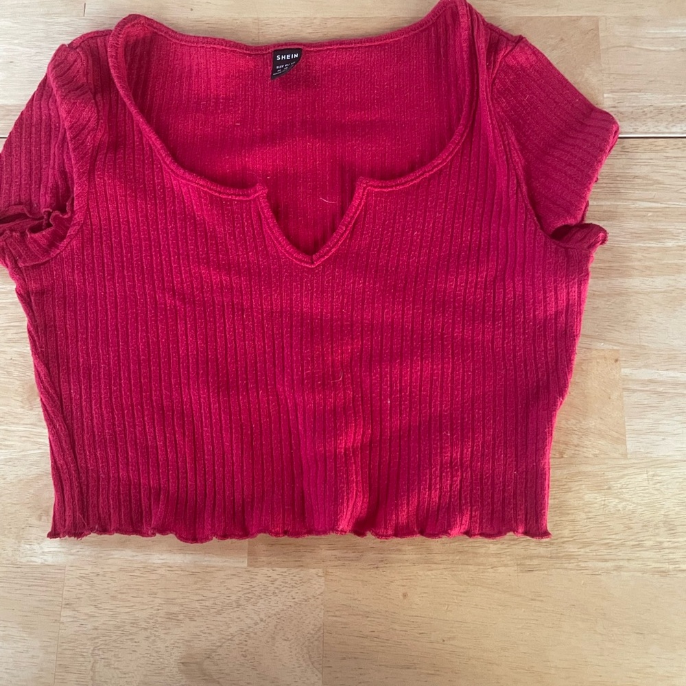 red crop top
